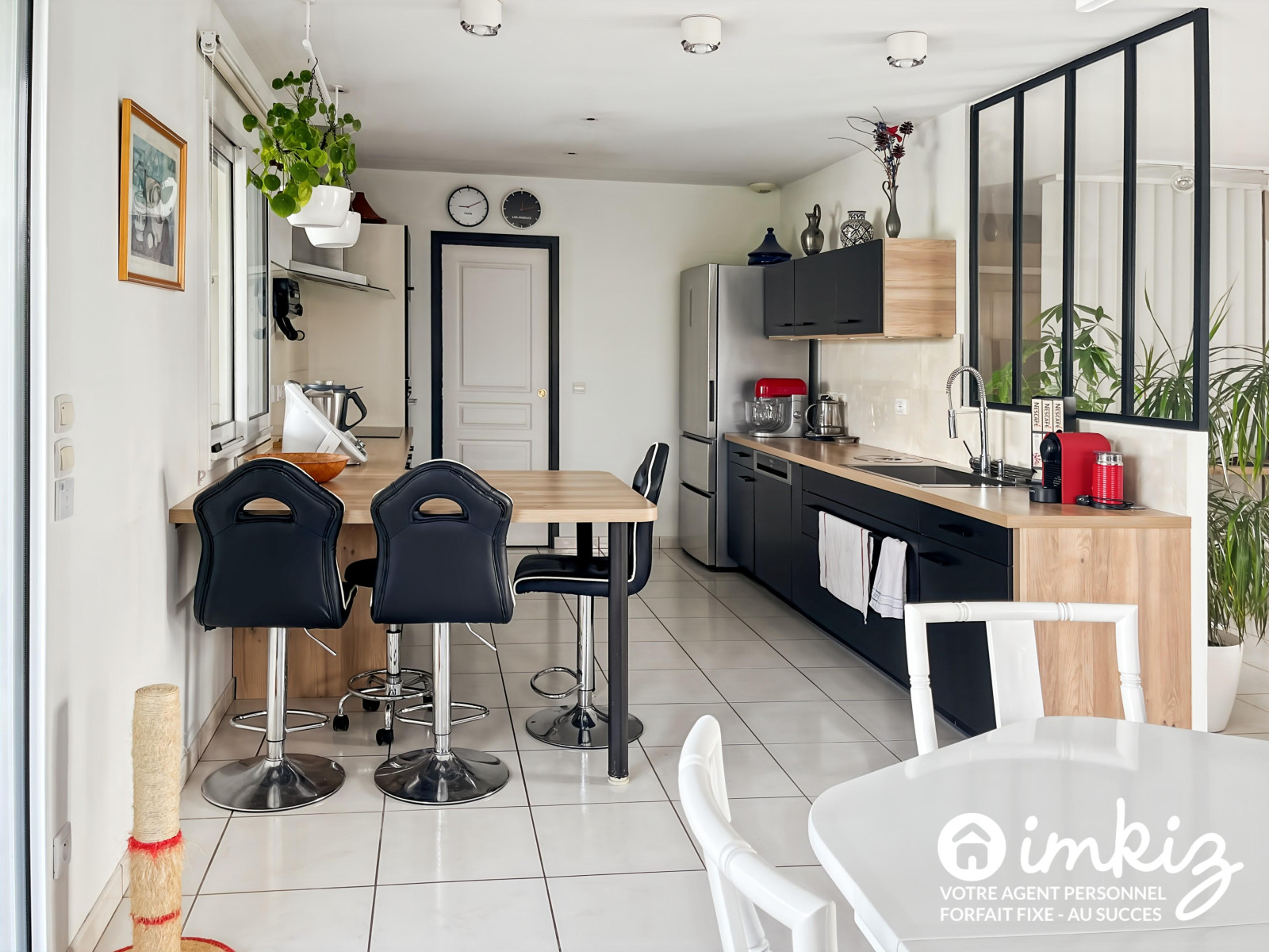 
                                                Vente
                                                 Charmante maison 4 pièces