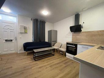 
                                                Colocation
                                                 Charmante maison 65m²