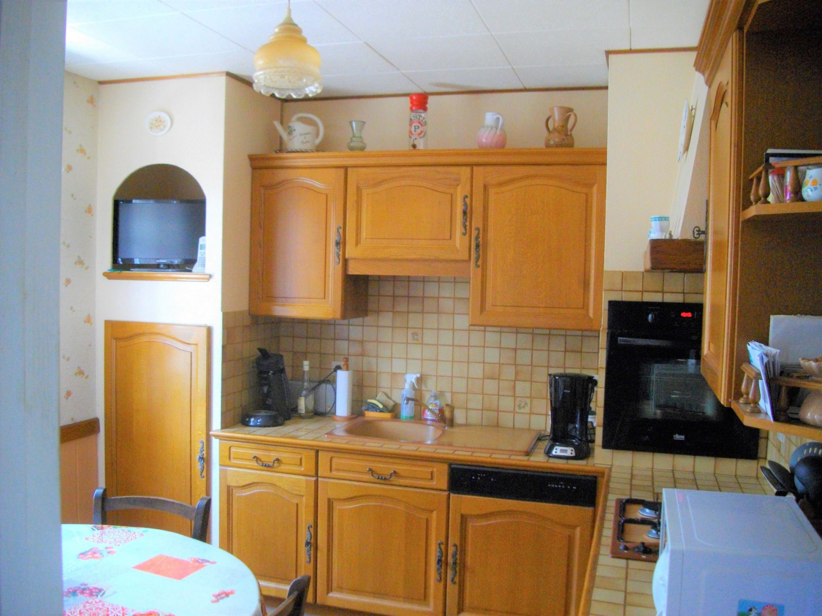 
                                                Vente
                                                 Charmante maison de 102m² sur terrain de 2072m²