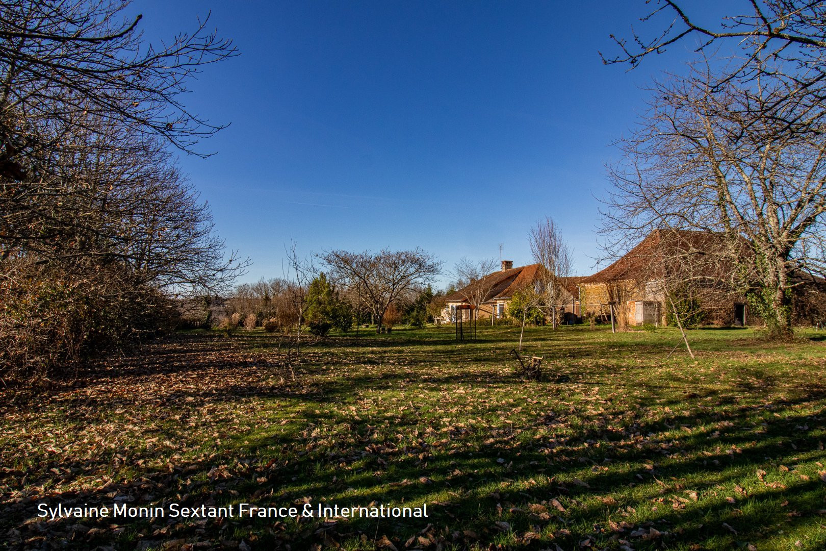 
                                                Vente
                                                 Charmante maison de campagne avec grange