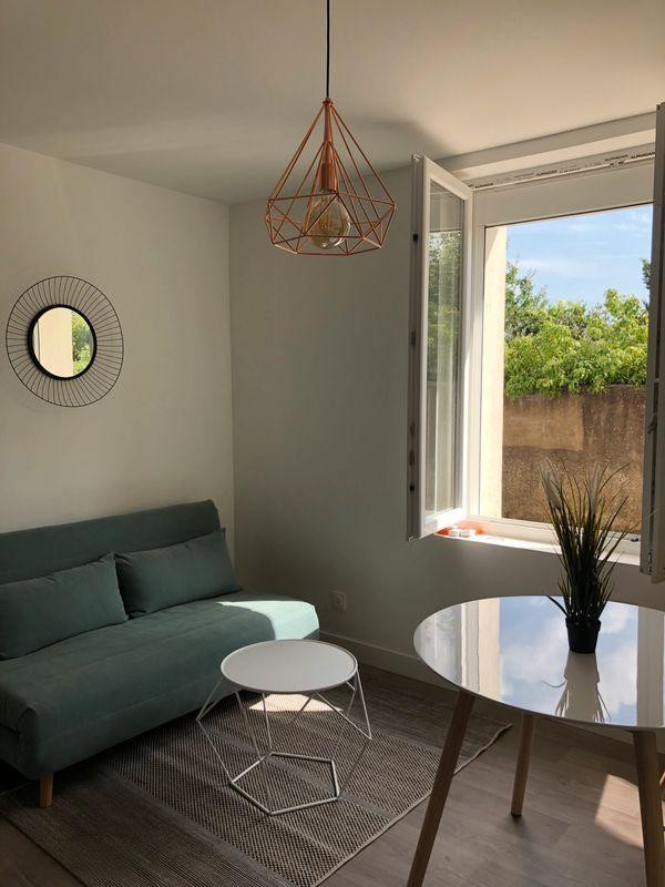 
                                                Location
                                                 Charmante maison de ville à louer idéal étudiant –