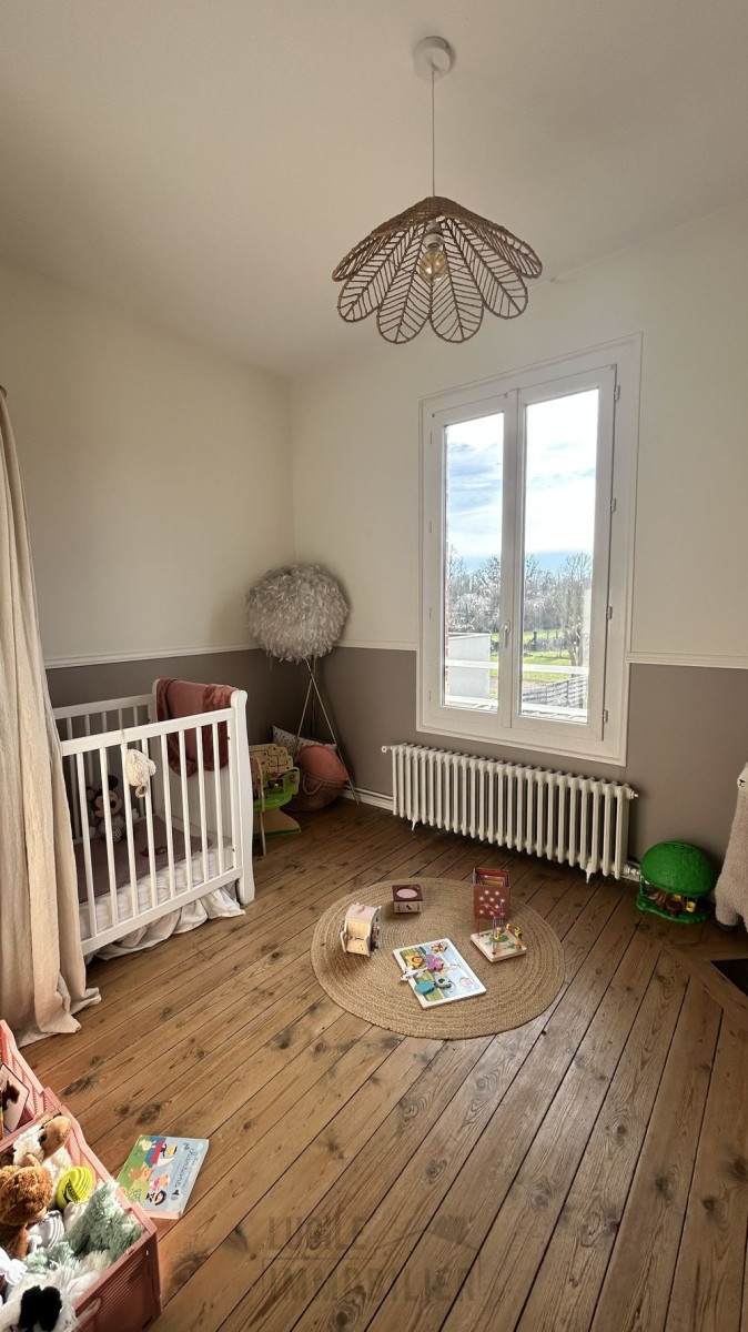 
                                                Vente
                                                 Charmante maison familiale à Fitz- James