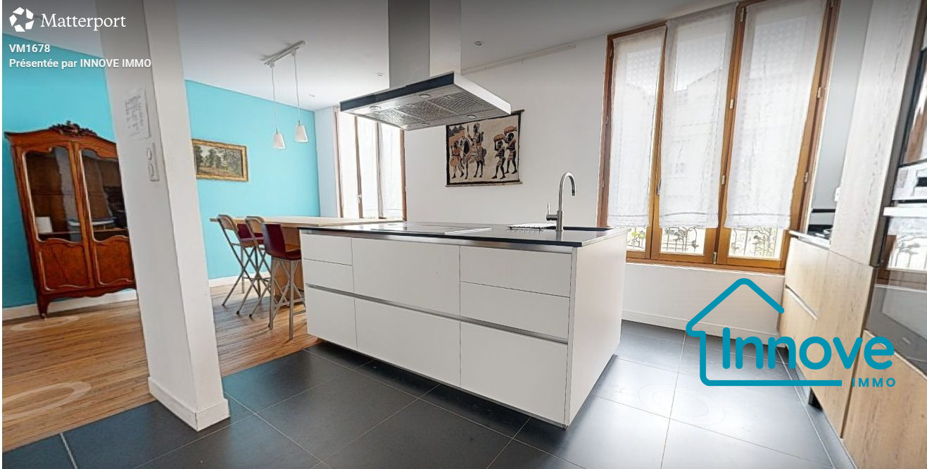 
                                                Vente
                                                 Charmante maison familiale à proximité du centre-ville