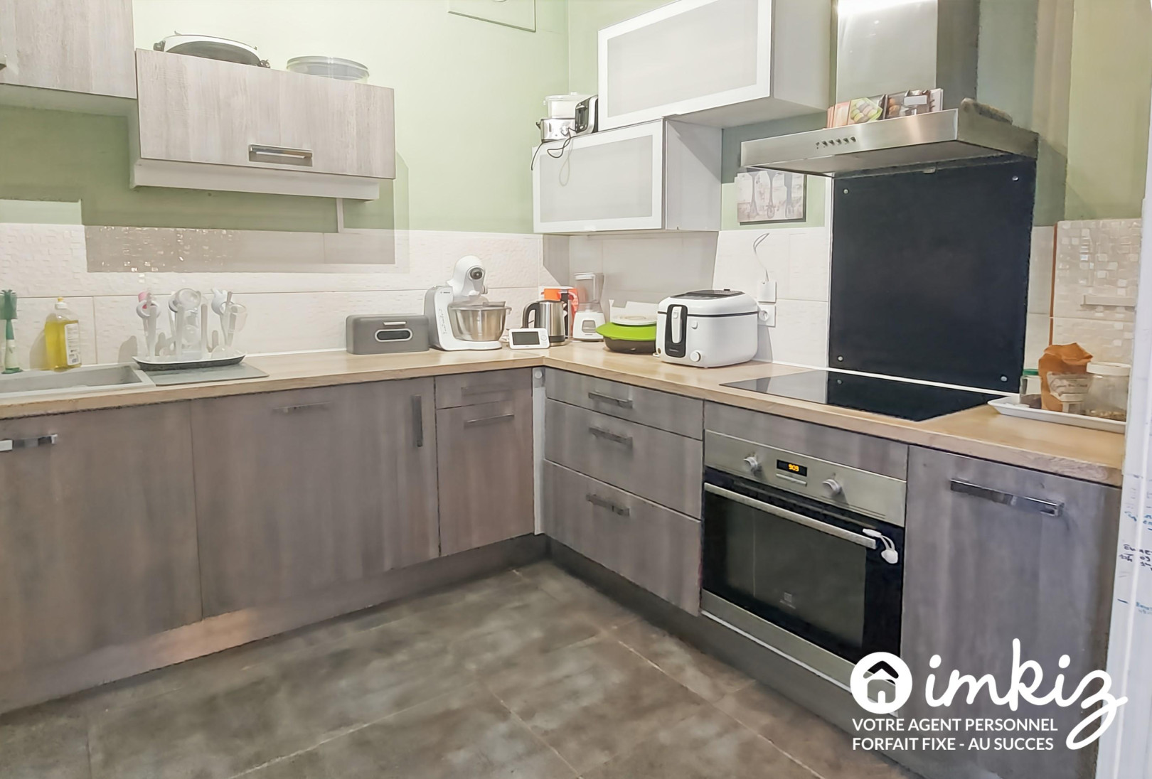 
                                                Vente
                                                 Charmante maison familiale - quartier Voltaire