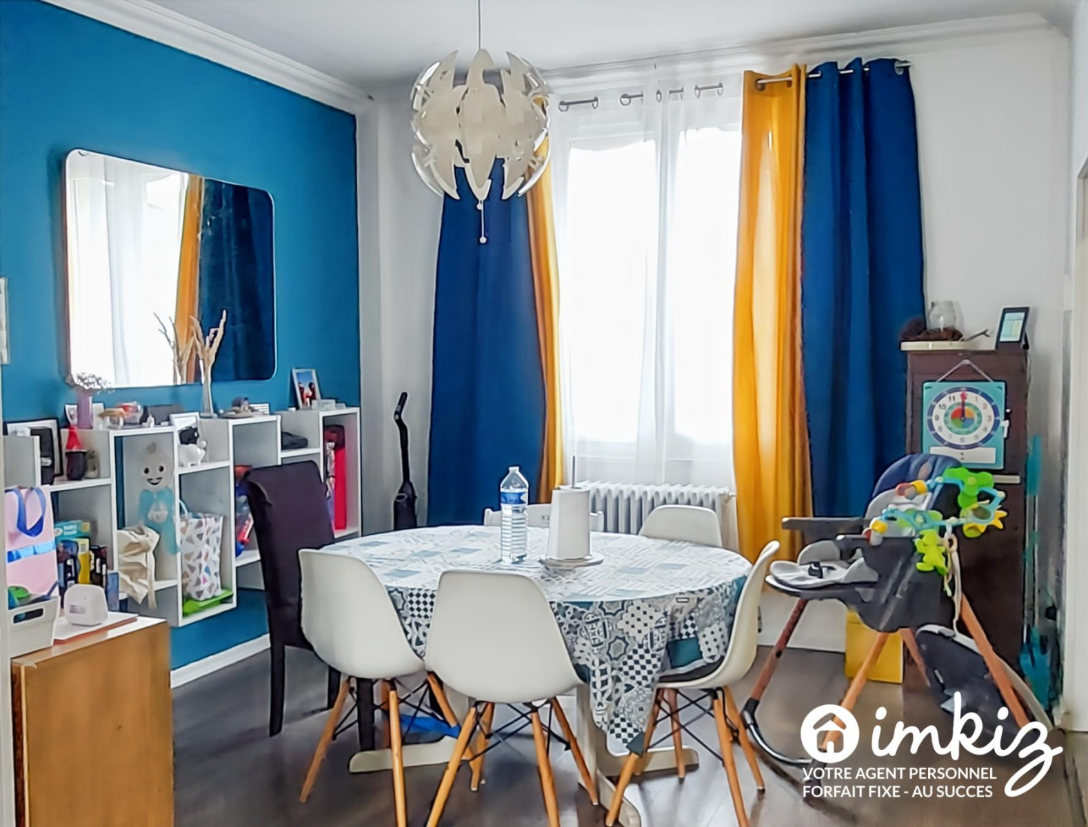 
                                                Vente
                                                 Charmante maison familiale - quartier Voltaire