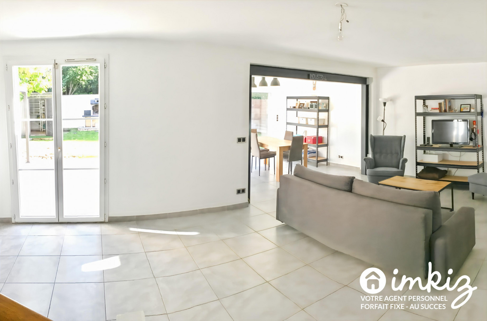 
                                                Vente
                                                 Charmante maison individuelle 7 pièces