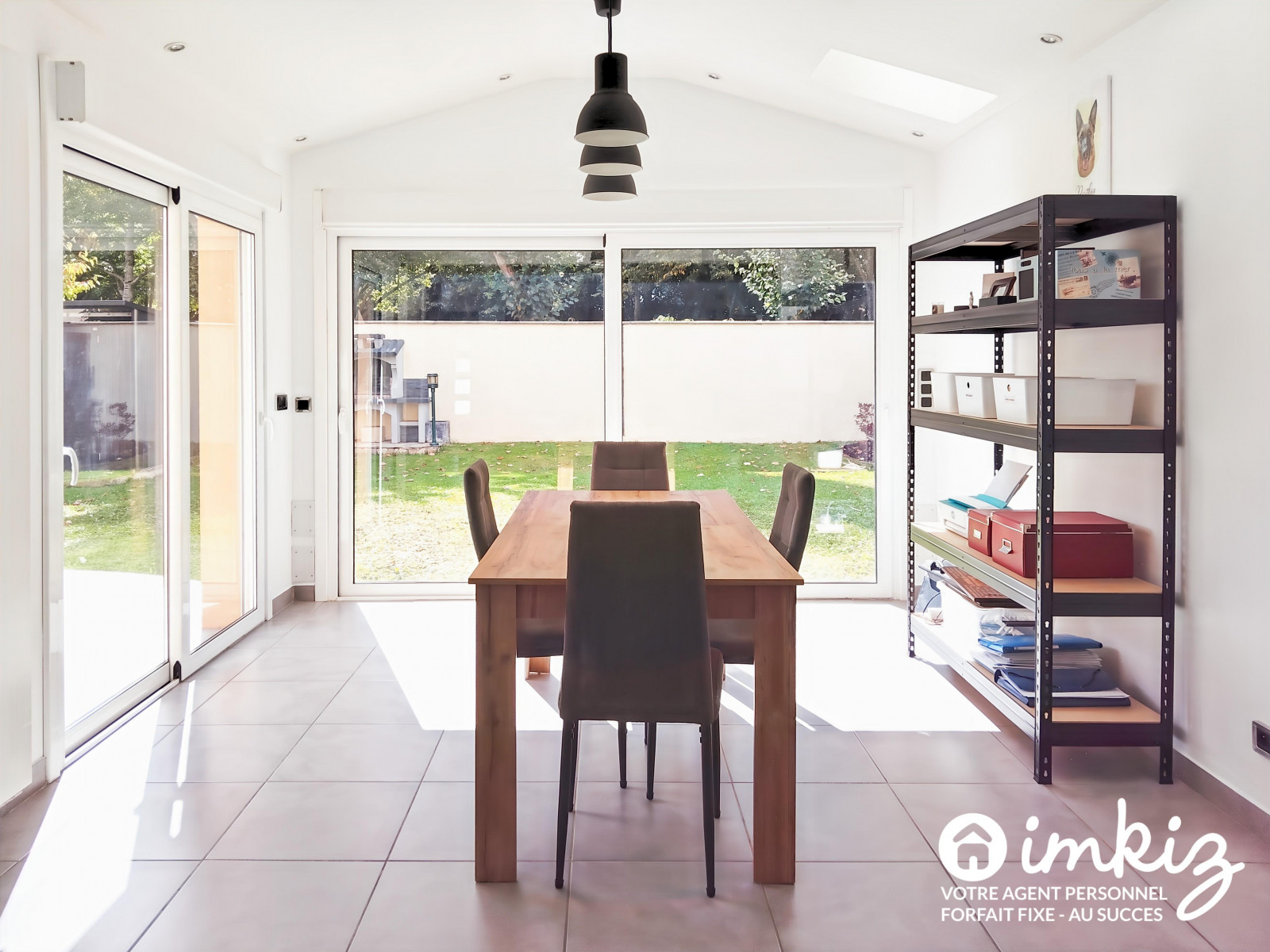 
                                                Vente
                                                 Charmante maison individuelle 7 pièces