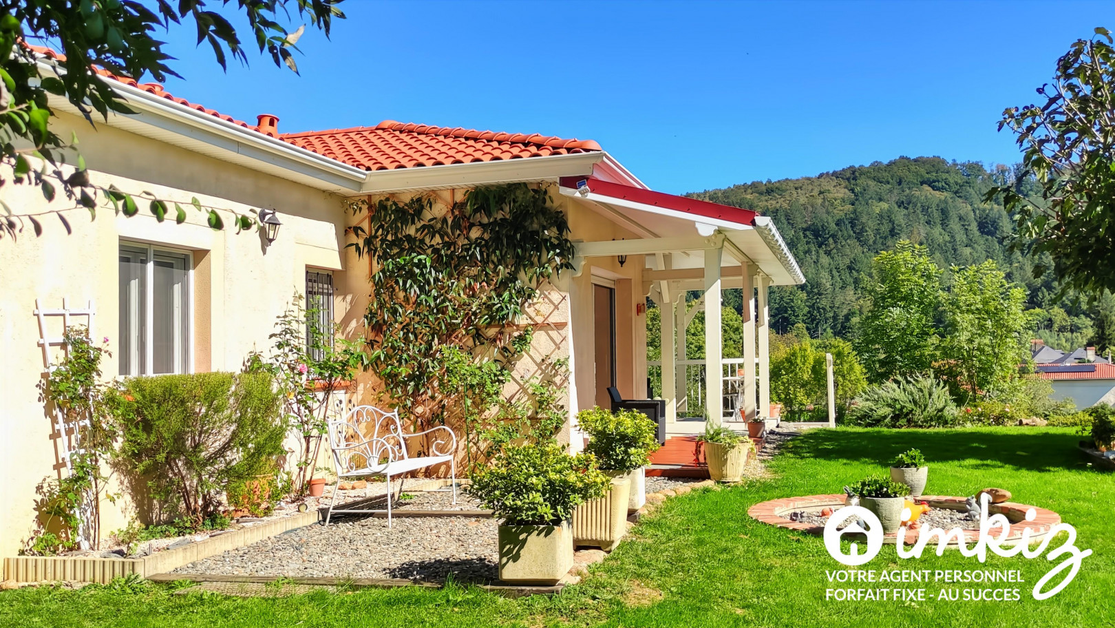 
                                                Vente
                                                 Charmante maison moderne 4 pièces avec terrasse