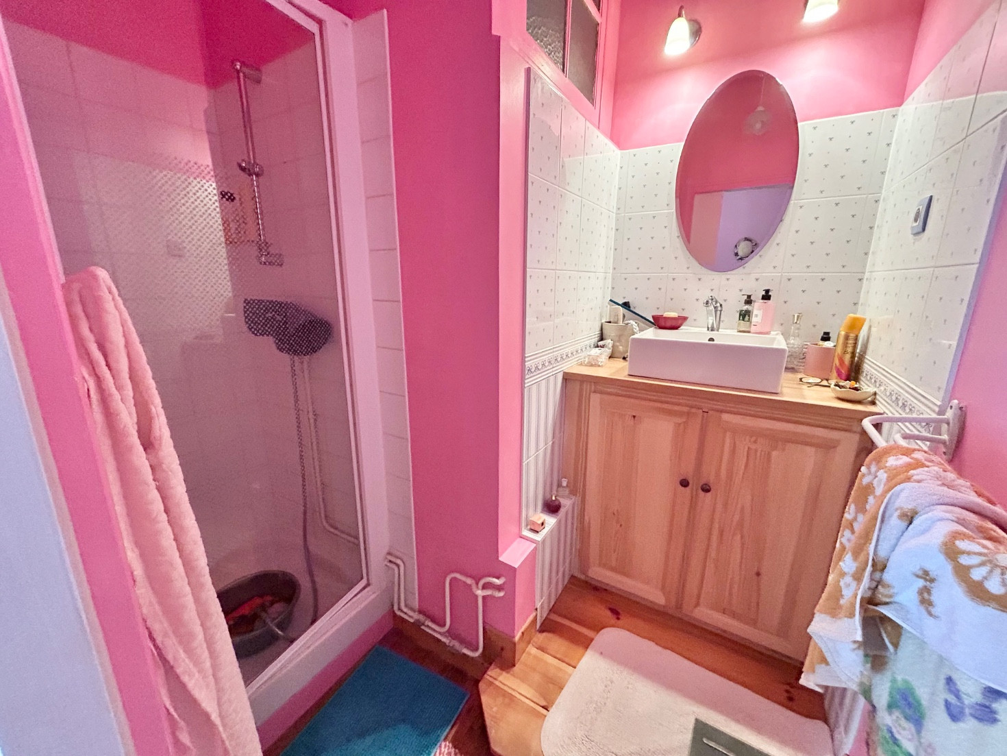 
                                                Vente
                                                 Charmante maison proche centre-ville