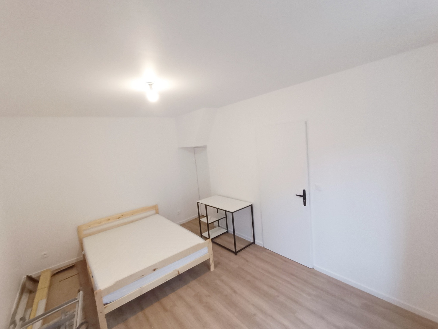 
                                                Location
                                                 Charmante maison rénovée avec 3 chambres