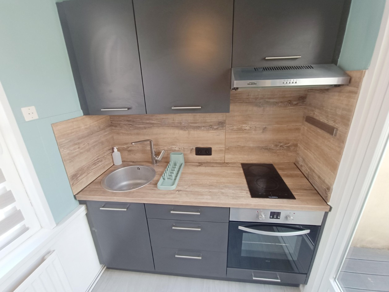 
                                                Vente
                                                 Charmante maison T2 bis + cour Amiens St-Pierre