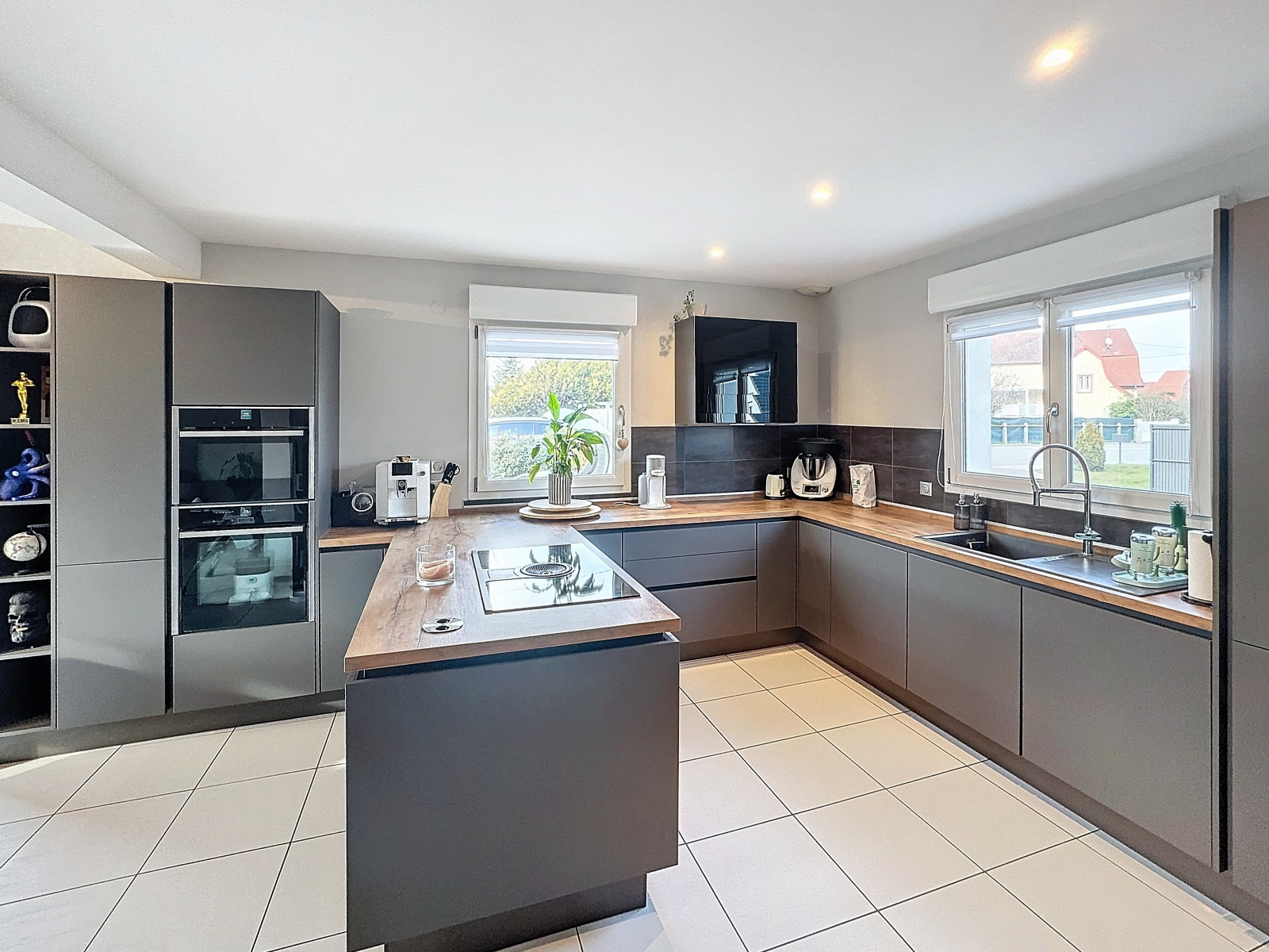 
                                                Vente
                                                 Charmante maison type 4 pièces