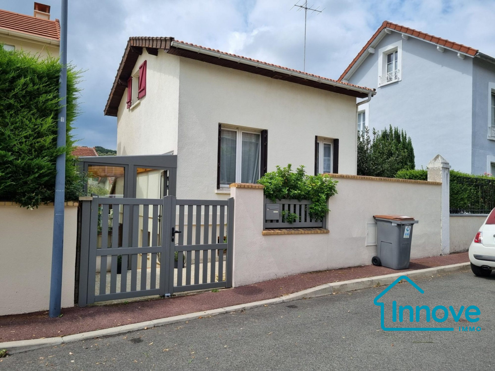 
                                                Vente
                                                 Charmante petite maison 'cosy' avec pompe à chaleur