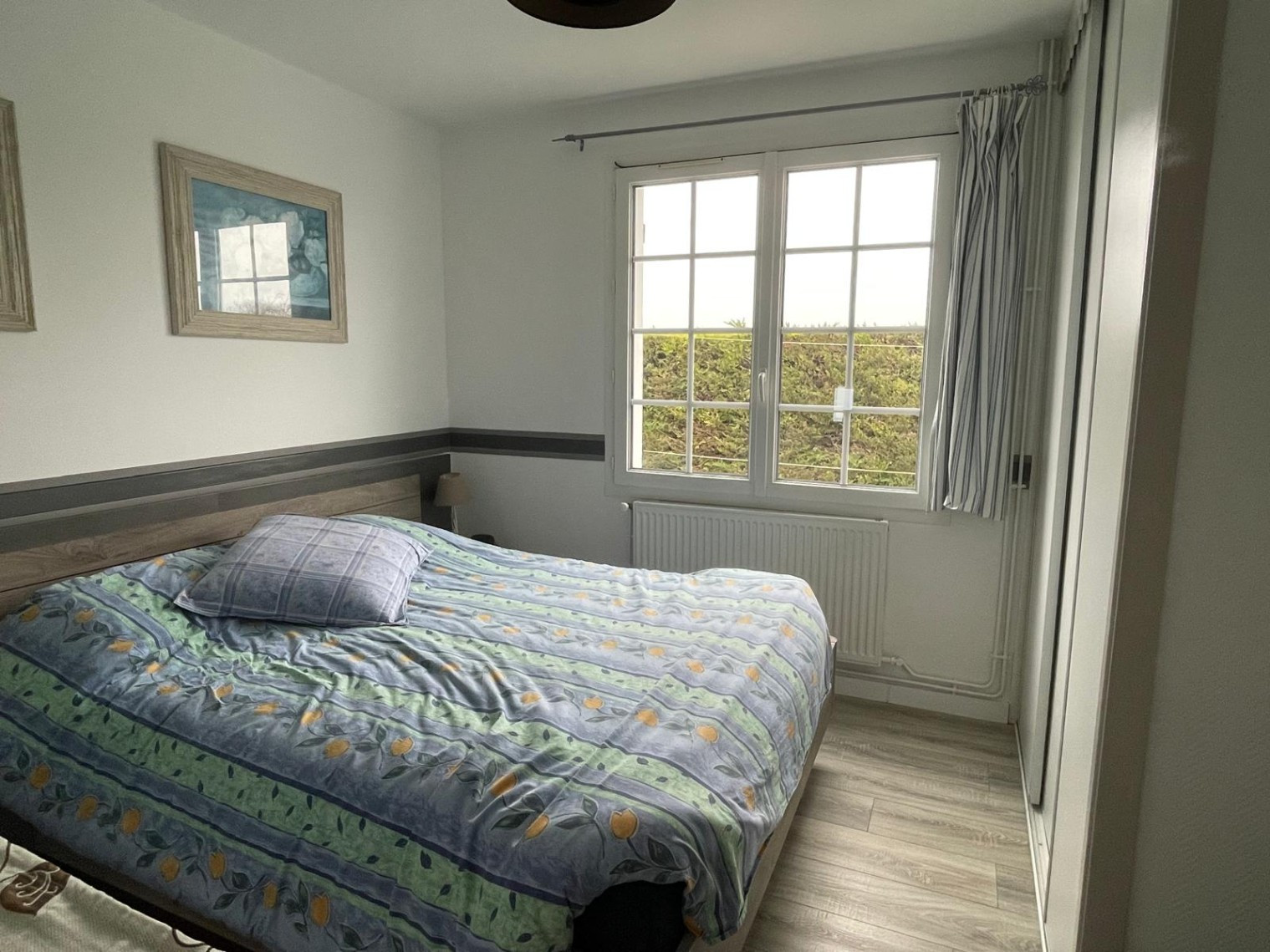 
                                                Vente
                                                 Charmante villa au bord de la mer à Nieul-sur-Mer
