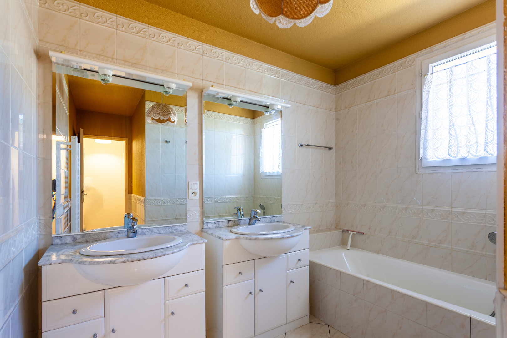 
                                                Vente
                                                 Charmante Villa au calme
