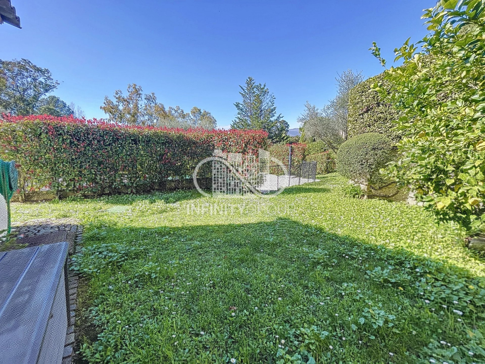 
                                                Vente
                                                 CHARMANTE VILLA AVEC PISCINE AU CALME PLASCASSIER VUE DEGAGEE SA