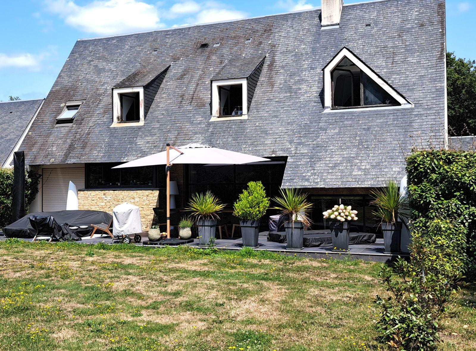 
                                                Location
                                                 Charmante Villa Meublée proche golf de La Baule