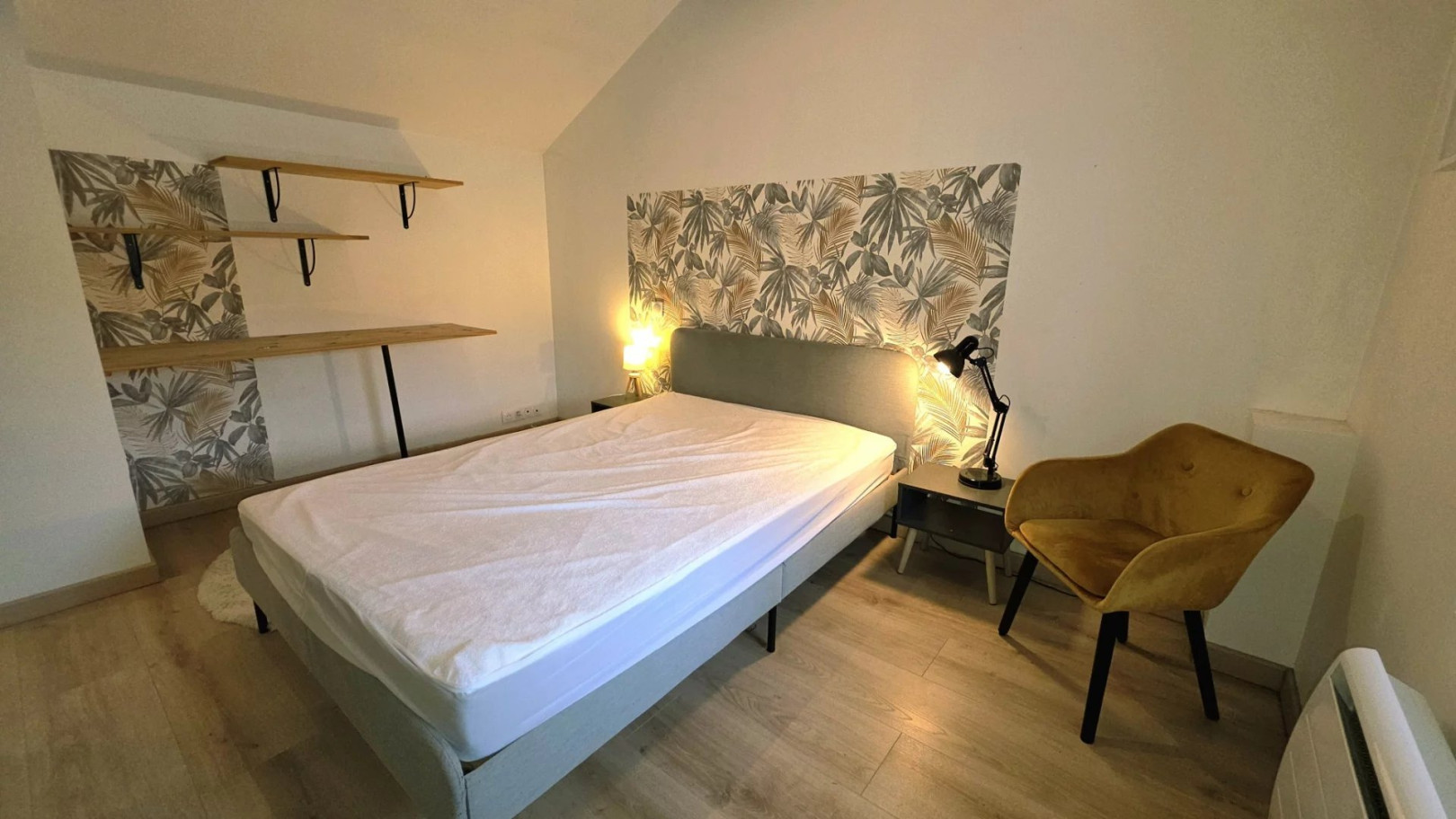 
                                                Vente
                                                 CHARME & RENTABILITÉ – MAISON DE VILLE EN PIERRE RÉNOVÉE - 93280€