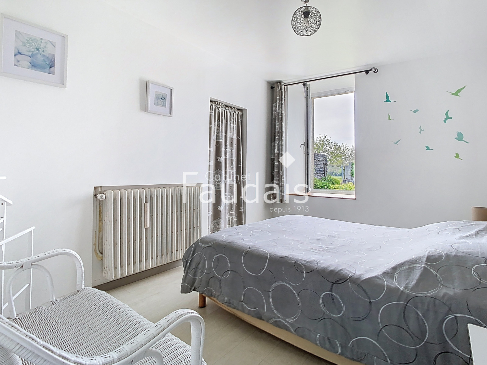 
                                                Vente
                                                 Château ISIGNY SUR MER