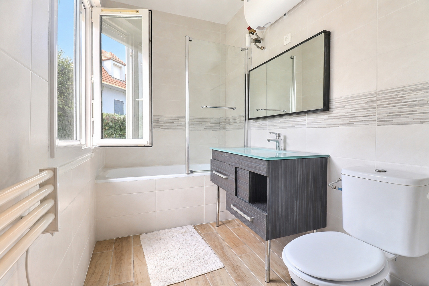 
                                                Vente
                                                 Châtillon/ T2 34m²/ Terrasse 22m²