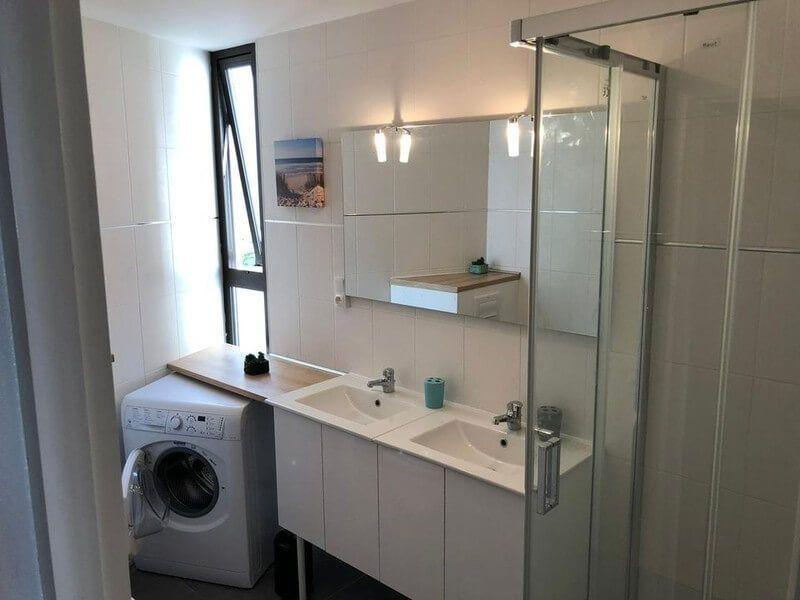 
                                                Colocation
                                                 Chb coloc 4 filles Appt Rénové 80m² meublé 2 SDB