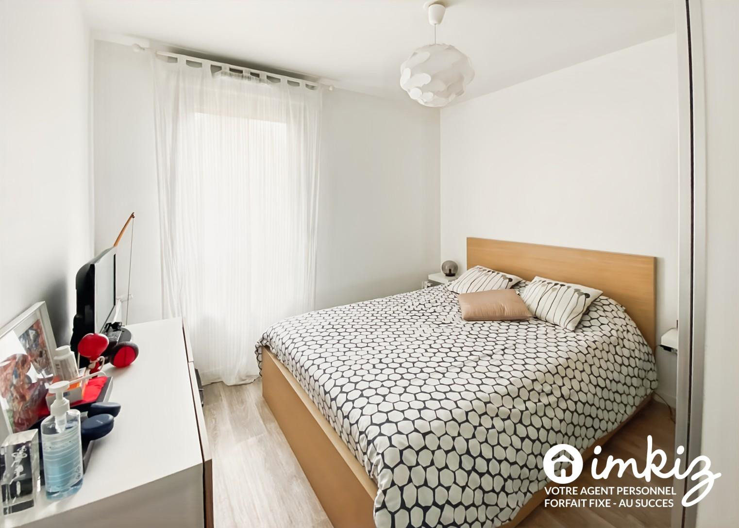 
                                                Vente
                                                 Chessy - Appartement 3 pièces avec terrasse