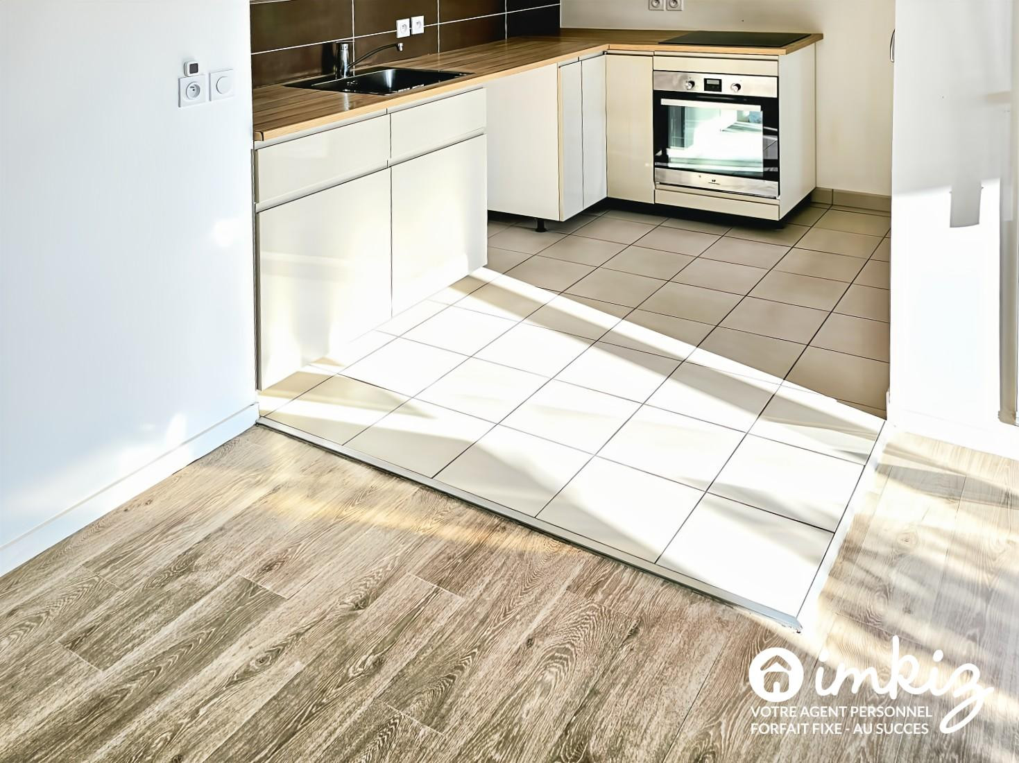 
                                                Vente
                                                 Chessy - Appartement 3 pièces avec terrasse