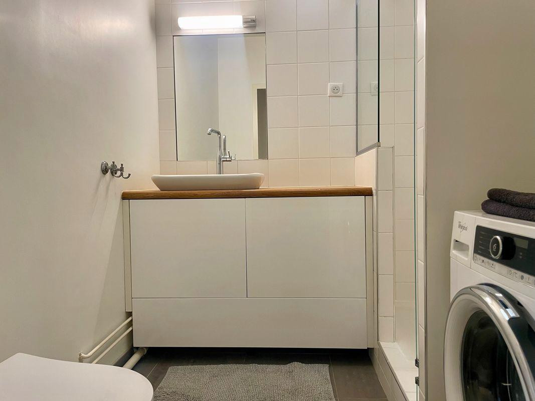 
                                                Location
                                                 Chézy-Nortier : studio meublé avec jardin