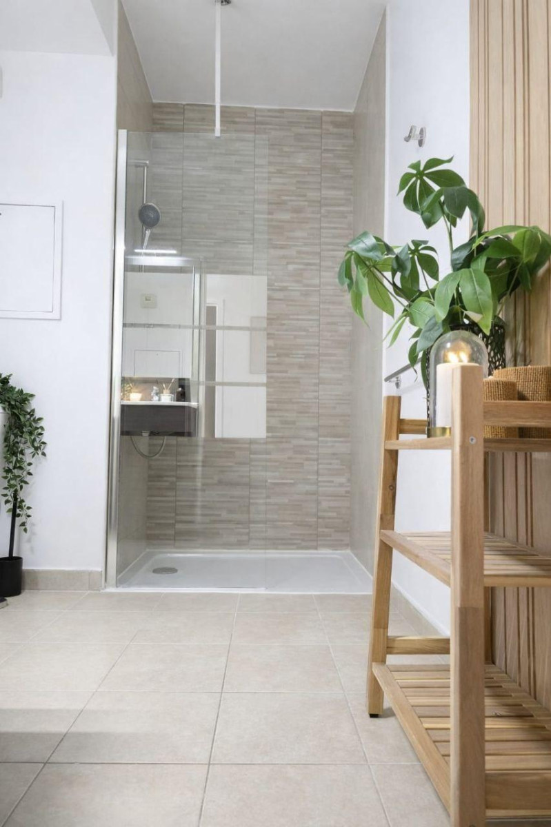 
                                                Location
                                                 CHIC & COSY T2 Meublé à neuf