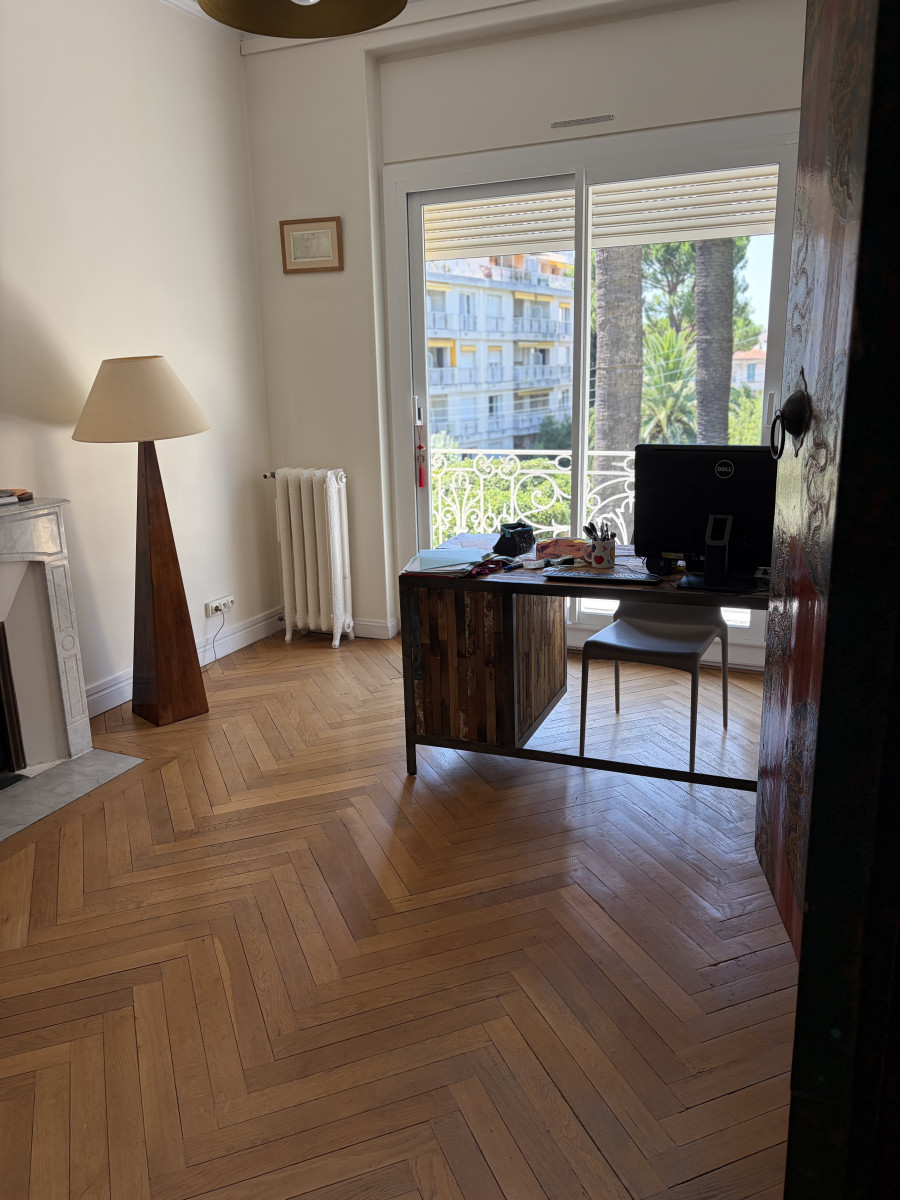 
                                                Vente
                                                 Cimiez Historique – Exceptionnel Hôtel Particulier Belle Époque