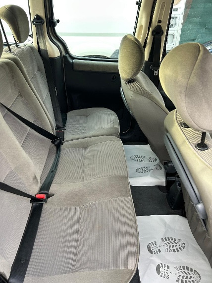 
                                                Voiture
                                                 Citroën Berlingo 1.6 HDI 90CH phase 2