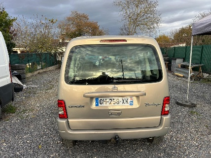 
                                                Voiture
                                                 Citroën Berlingo 1.6 HDI 90CH phase 2