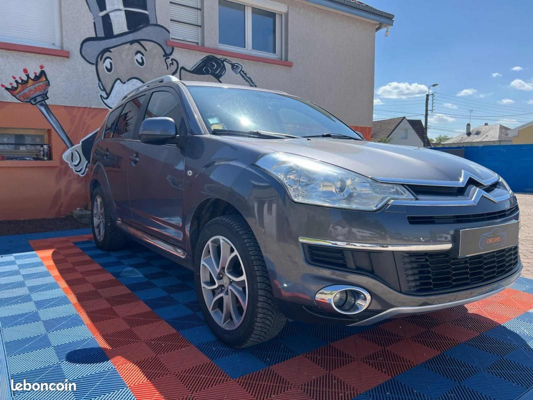 
                                                Voiture
                                                 Citroën C-Crosser 2.2 HDi 4WD 156 cv Boîte auto