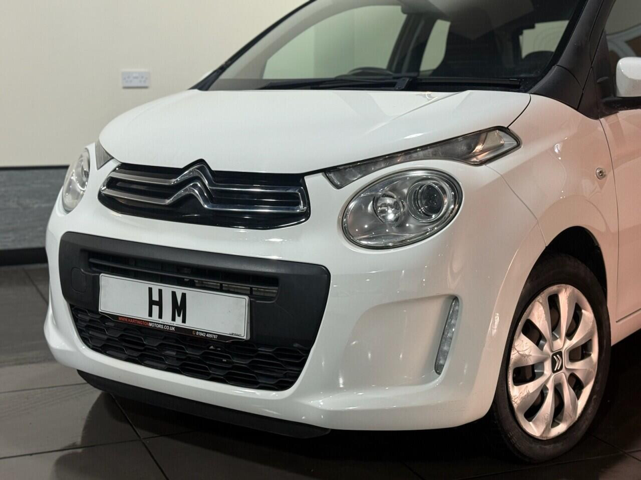 Voiture
                                                 Citroen C1 1.0 VTi Feel Hatchback 3dr Petrol Manual Euro 5 (Euro 5) (68 ps)