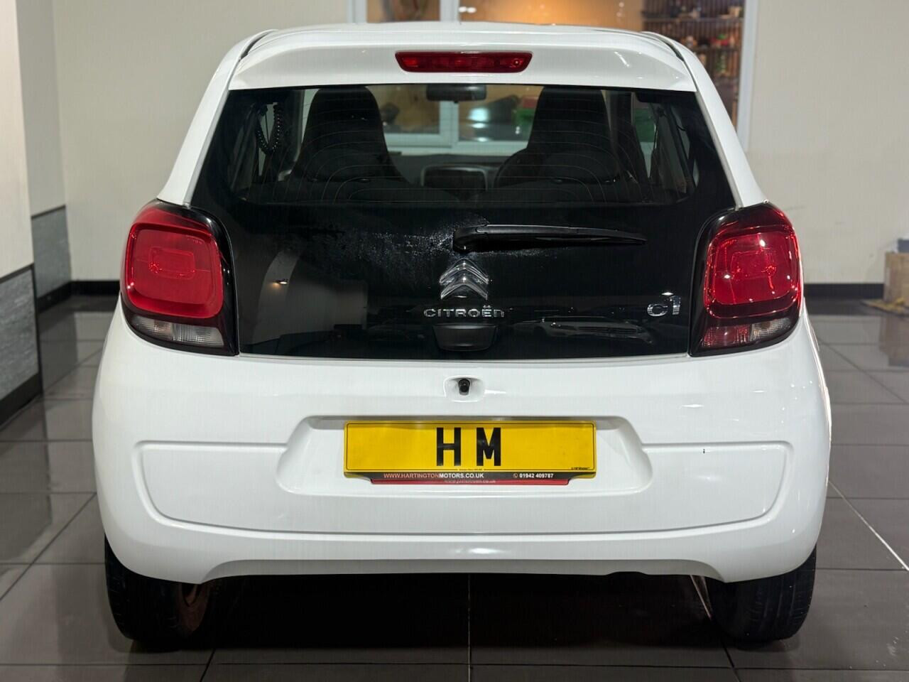 Voiture
                                                 Citroen C1 1.0 VTi Feel Hatchback 3dr Petrol Manual Euro 5 (Euro 5) (68 ps)