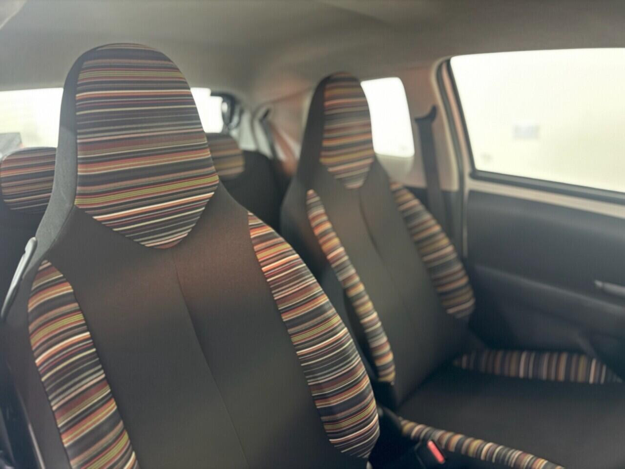 
                                                Voiture
                                                 Citroen C1 1.0 VTi Feel Hatchback 3dr Petrol Manual Euro 5 (Euro 5) (68 ps)