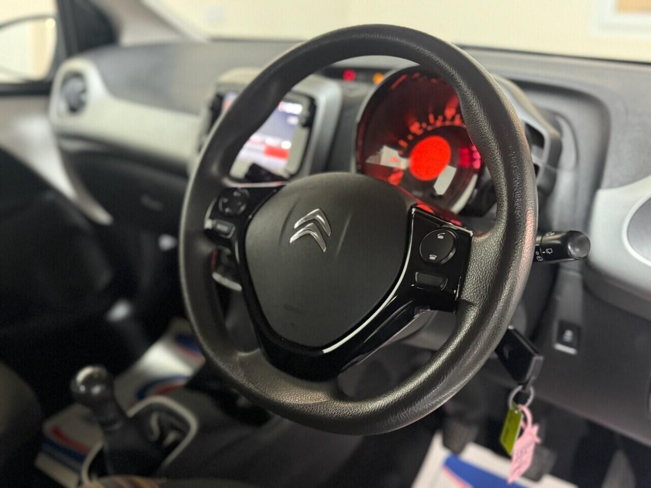 
                                                Voiture
                                                 Citroen C1 1.0 VTi Feel Hatchback 3dr Petrol Manual Euro 5 (Euro 5) (68 ps)