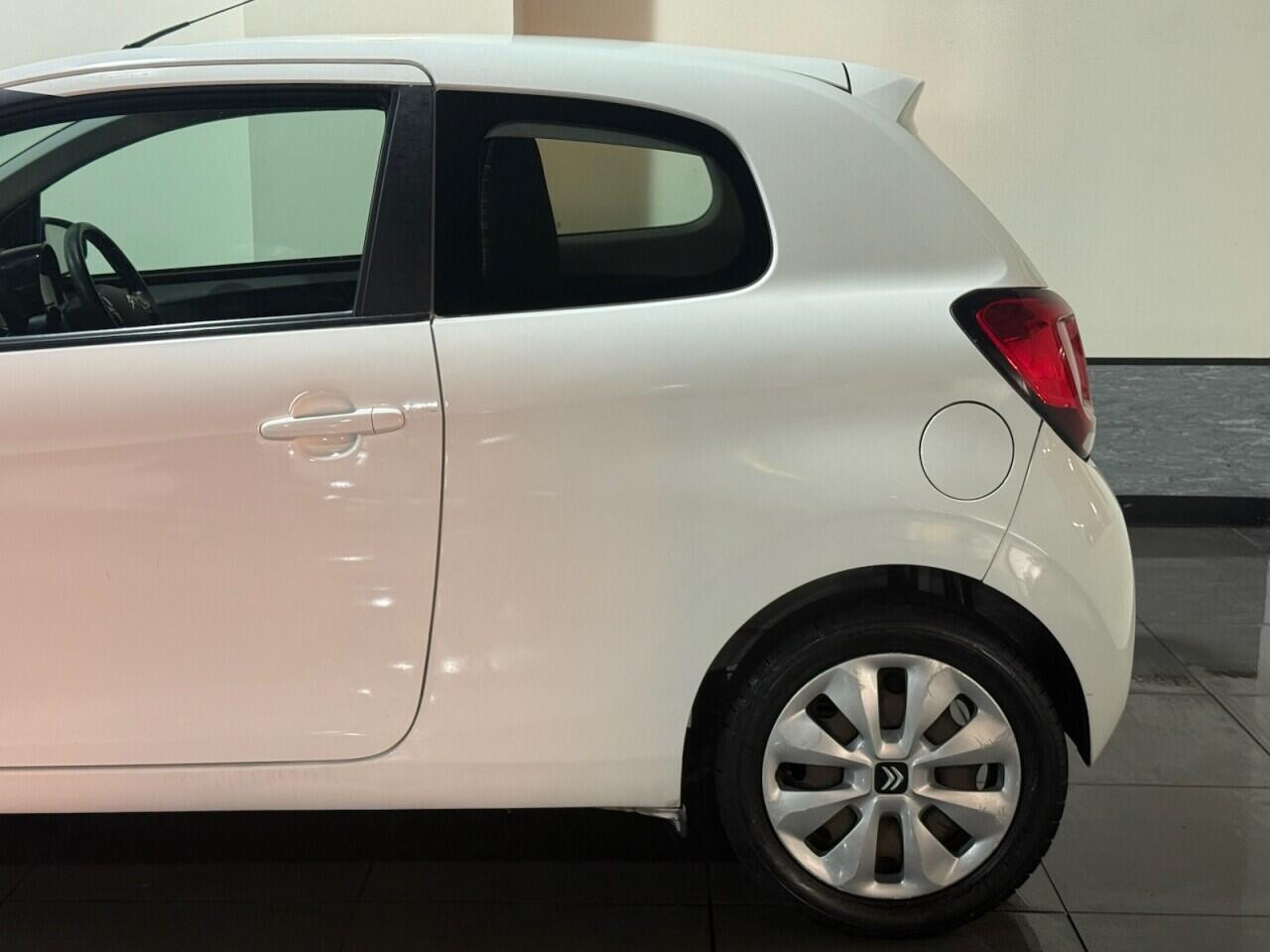 
                                                Voiture
                                                 Citroen C1 1.0 VTi Feel Hatchback 3dr Petrol Manual Euro 5 (Euro 5) (68 ps)