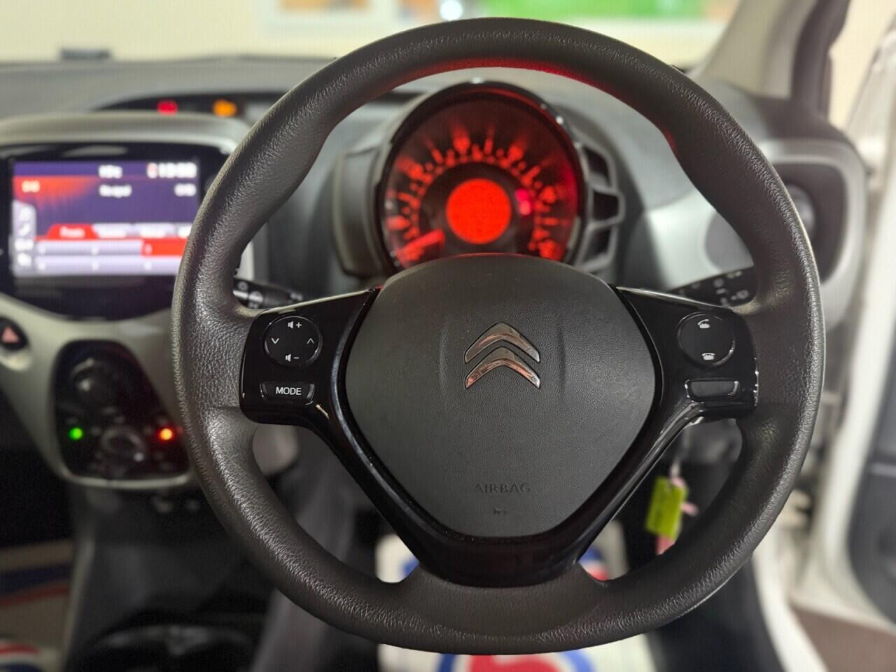 
                                                Voiture
                                                 Citroen C1 1.0 VTi Feel Hatchback 3dr Petrol Manual Euro 5 (Euro 5) (68 ps)