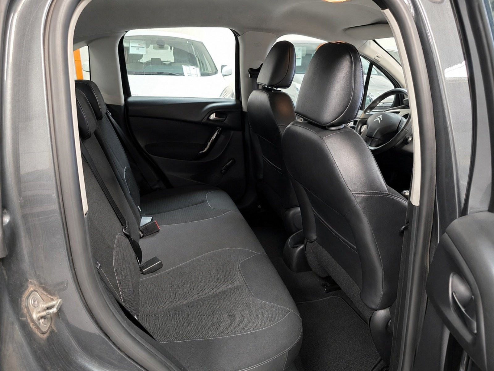
                                                Voiture
                                                 CITROEN C3 - 1.4 Hdi 70 CV COLLECTION - 4 CV
