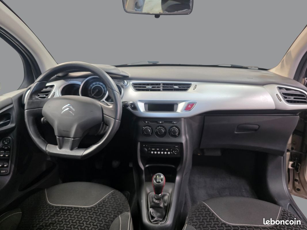 
                                                Voiture
                                                 CITROEN C3 - 1.4 HDi 70 CV CONFORT - 4 CV
