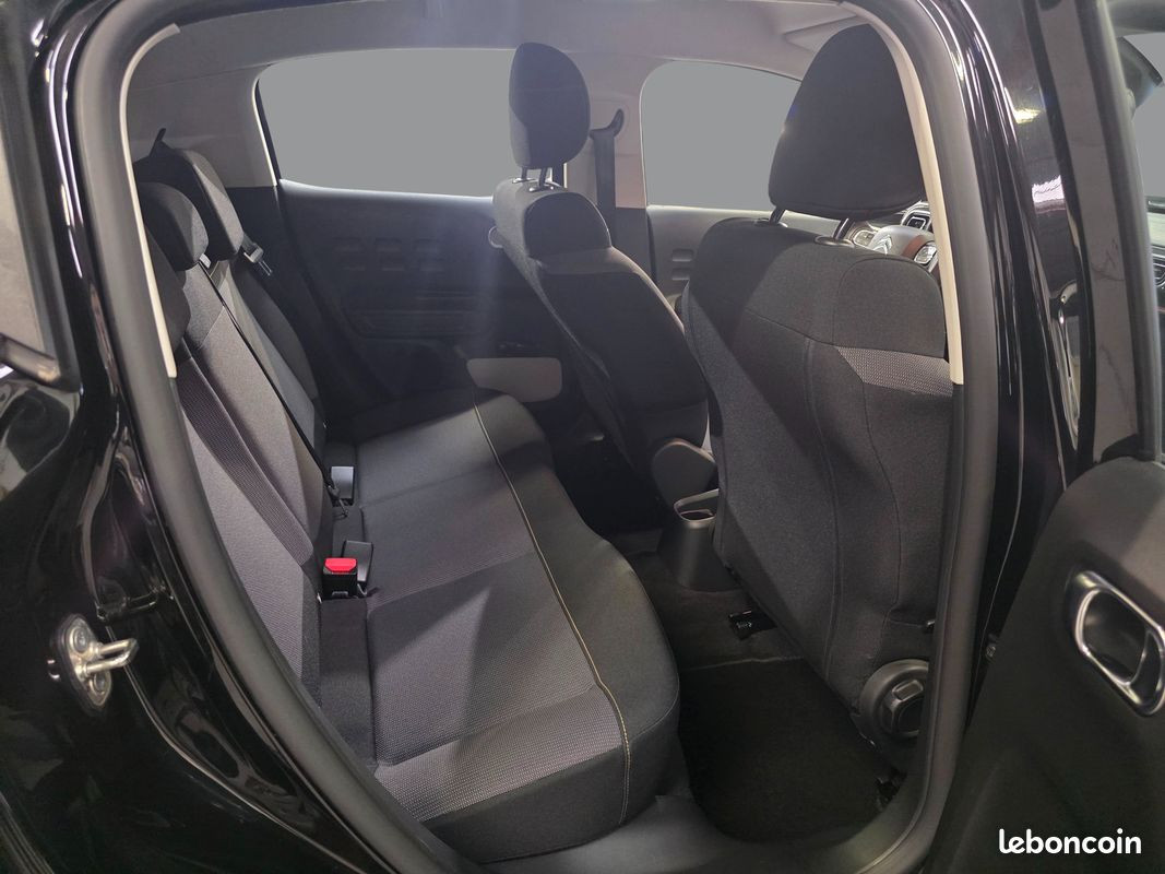 
                                                Voiture
                                                 CITROEN C3 - 1.5 Blue-HDi 102 CV SHINE BUSINESS