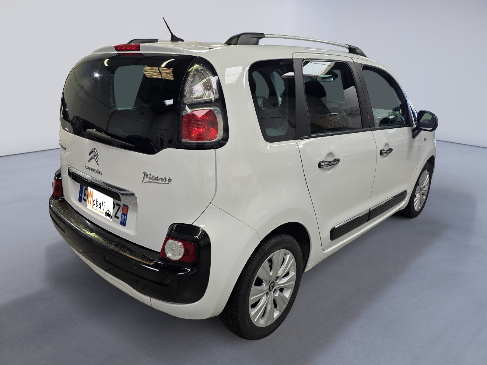 
                                                Voiture
                                                 Citroën C3 Picasso