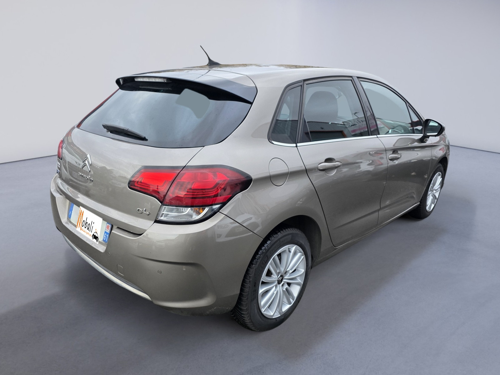 
                                                Voiture
                                                 CITROEN C4 - 1.6 Blue-Hdi 120 CV MILLENIUM