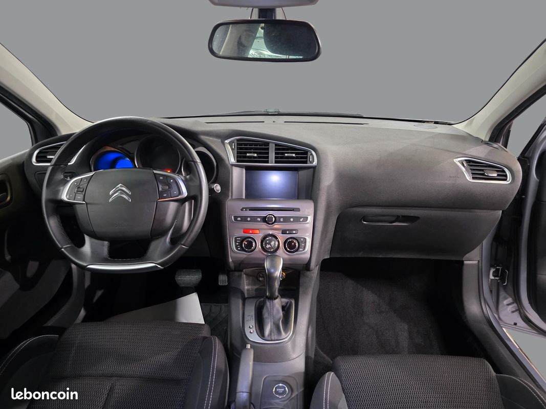 
                                                Voiture
                                                 CITROEN C4 - 1.6 Blue-HDi 120 CV Millenium - BA - 6 CV