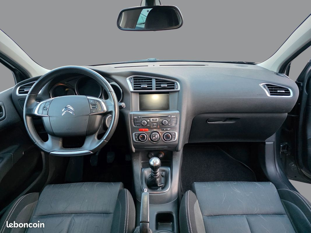 
                                                Voiture
                                                 CITROEN C4 - 1.6 HDi 115 CV Millenium