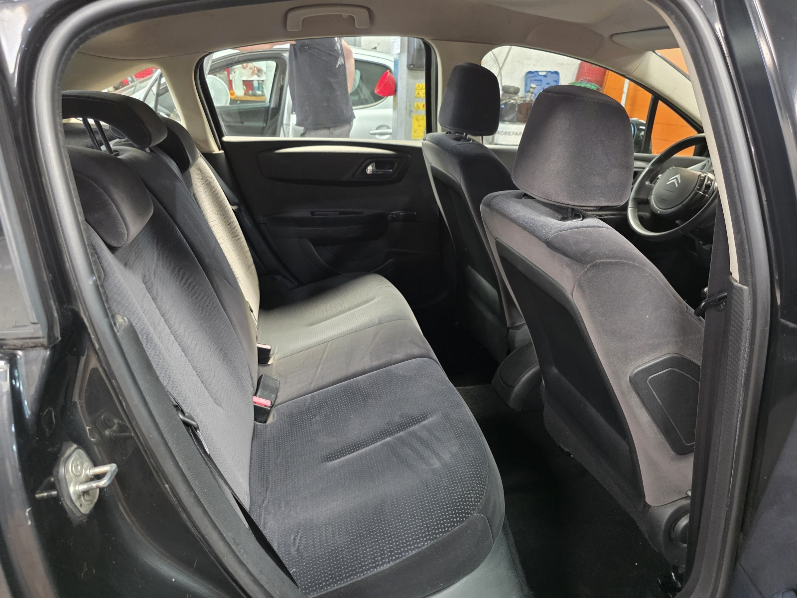 
                                                Voiture
                                                 CITROEN C4 - 1.6 HDi 90 CV VIRGIN MEGA - 5 CV