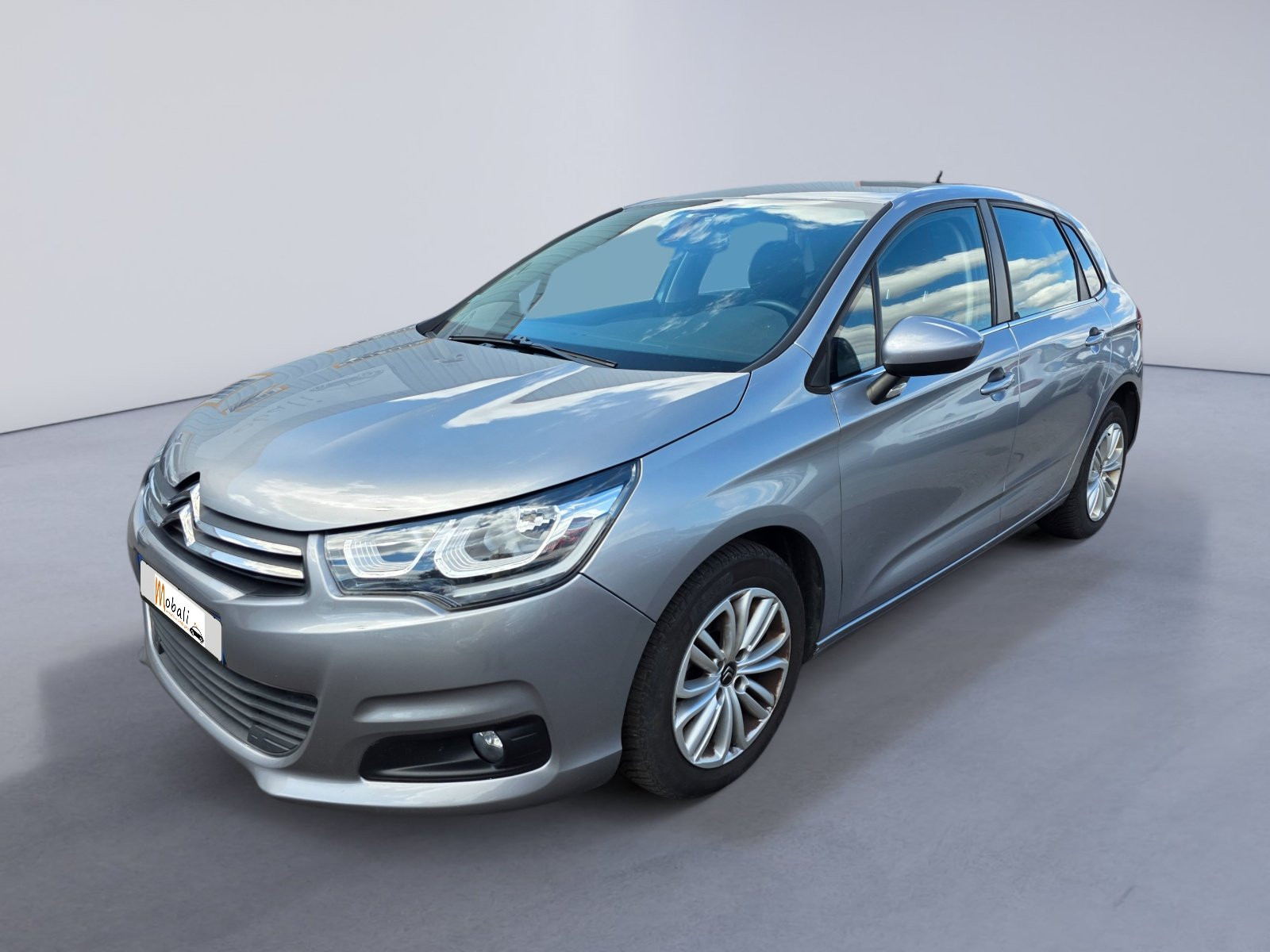 
                                                Voiture
                                                 Citroën C4