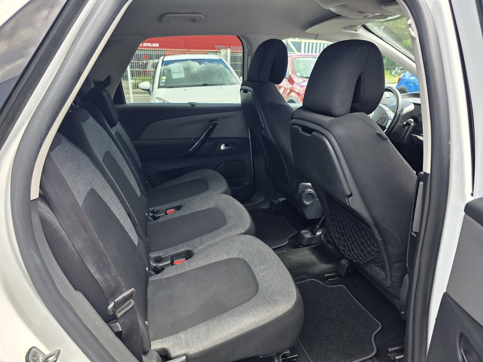
                                                Voiture
                                                 CITROEN C4 PICASSO - 1.6 Blue-HDi 120 CV FEEL - 6 CV