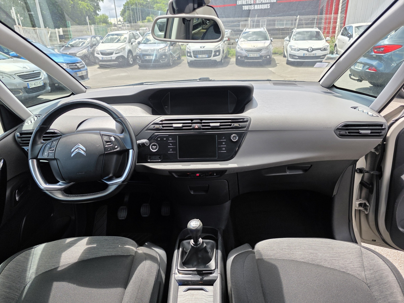 
                                                Voiture
                                                 CITROEN C4 PICASSO - 1.6 Blue-Hdi 120 CV FEEL - 6 CV